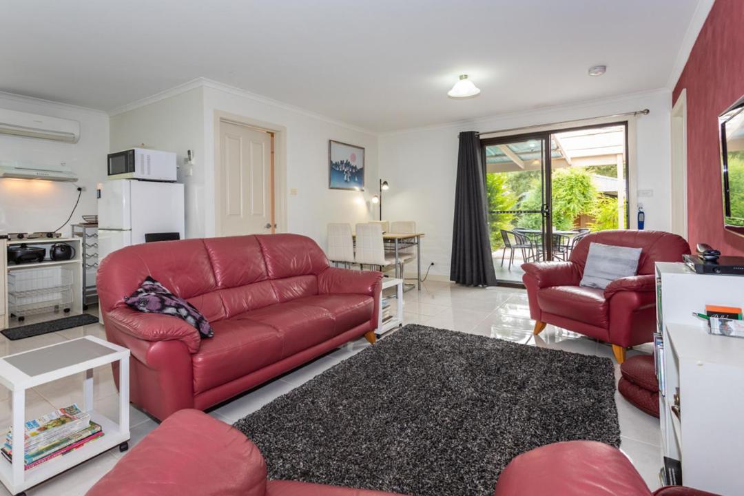 Spreyton Altona Garden Retreat 게스트하우스 외부 사진